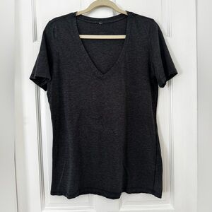 Lululemon Love Vneck Tshirt